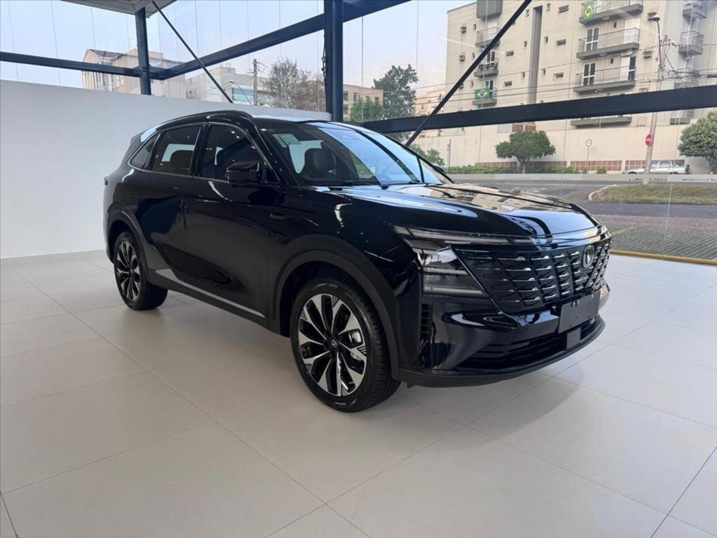 CAOA CHANGAN CS75 1.5 TGDI FLEX INFINITY 8AT - foto 4